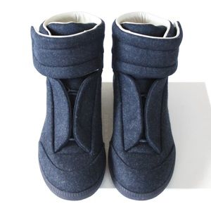 BLUE HI-TOP MAISON MARTIN MARGIELA.